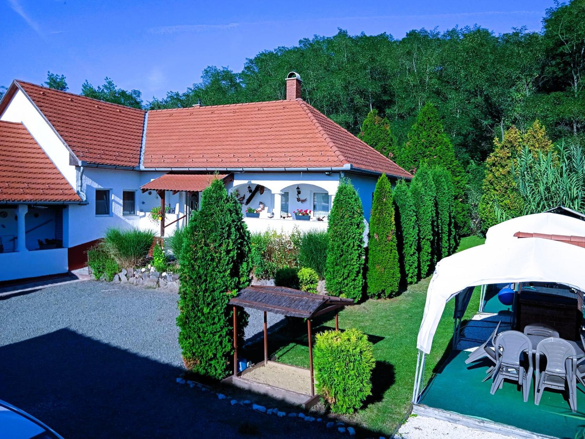 Ferienwohnung Harmony Vendeghaz Egerszalók Exterior foto