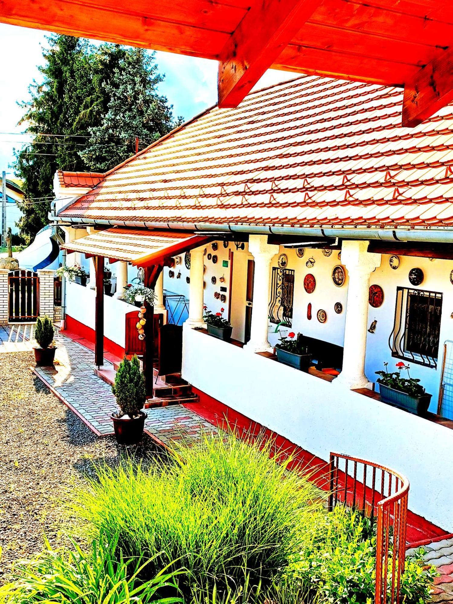 Ferienwohnung Harmony Vendeghaz Egerszalók Exterior foto